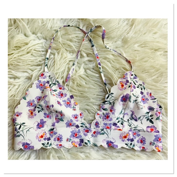 H&M Other - H&M Bikini Swimsuit Top Floral Scalloped Edge White Purple Multicolour Size 6